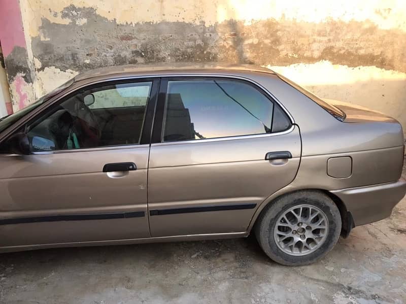 Suzuki Baleno 2005 3