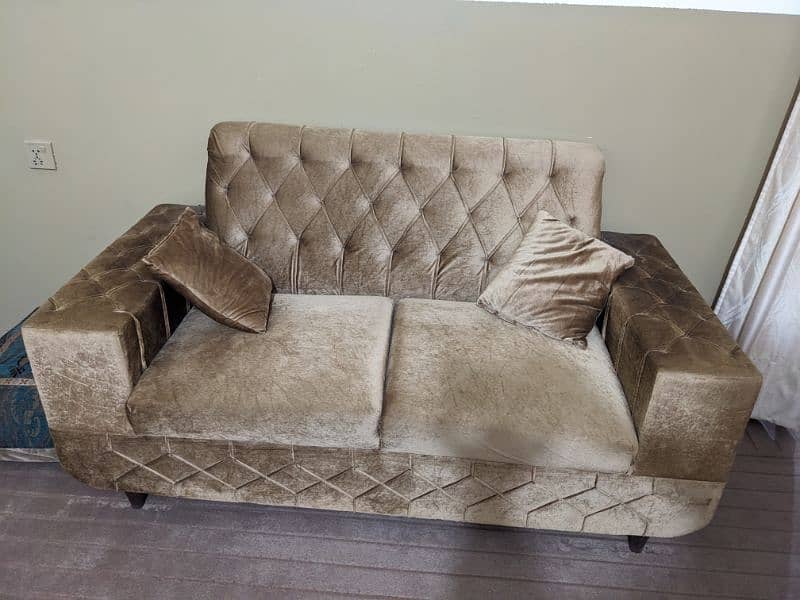 7 seater Sofa set slightly used 2