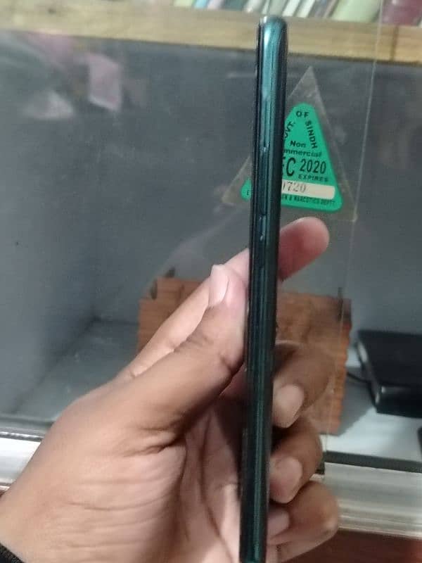 Huawei y9 prime 2019 with box and charger 10/10 4