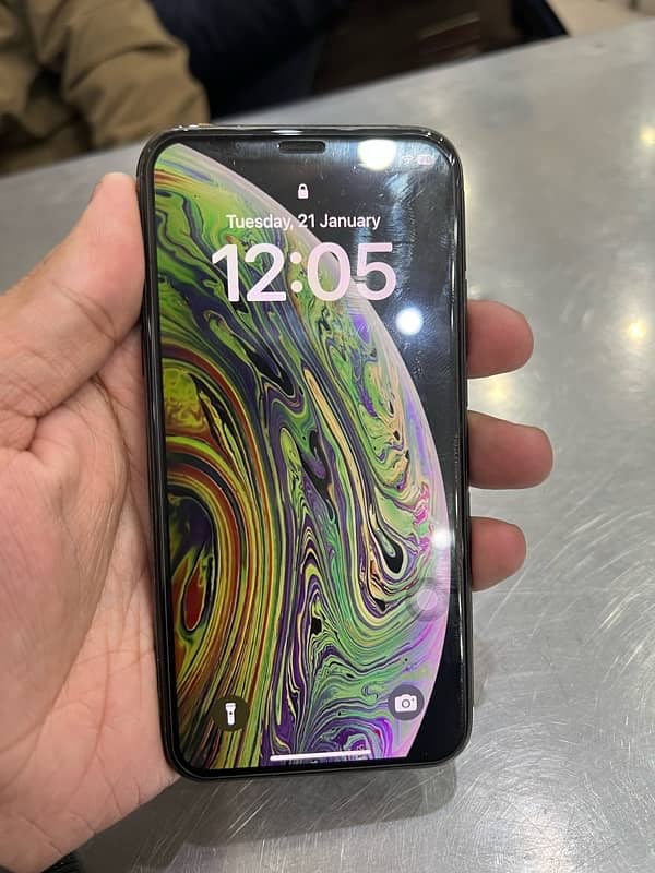 iPhone xs non PTA 1