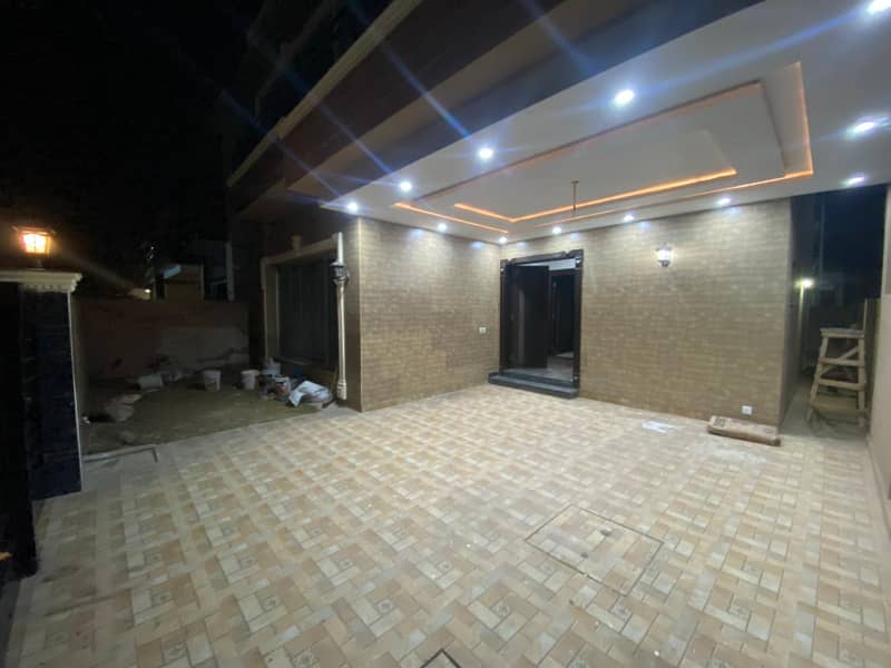 Beautiful 10 Marla 4 Bed Double Story House For Rent At Prime Location of Divine Gardens Airport Road Lahore Cantt ( Gass Available) 10