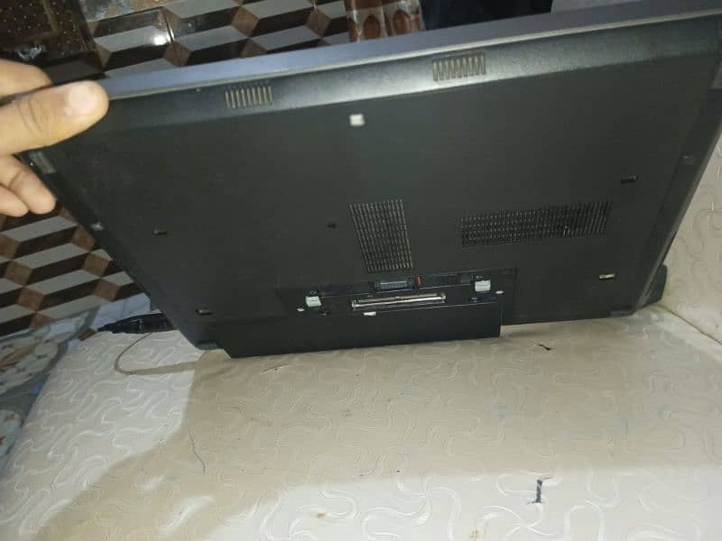 hp laptop all ok consection ho gye ge  rom photo MN check kray 8