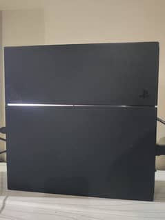 PS4 500GB With 2 controllers and 3 games