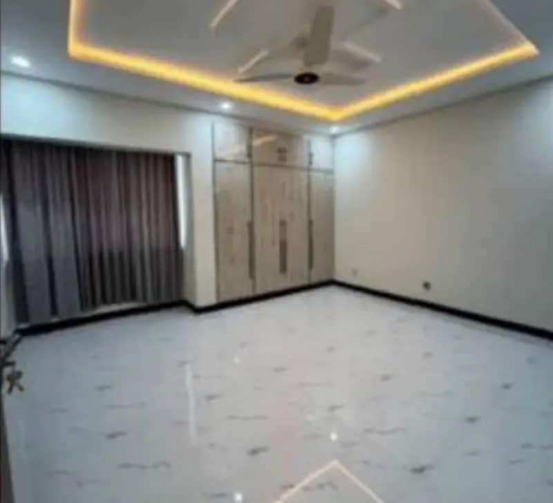 G-11/4 PHA C-Type Fully Renovated Tile Floor Flat For Sale 1