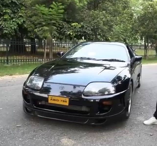 Toyota Supra 2000 1