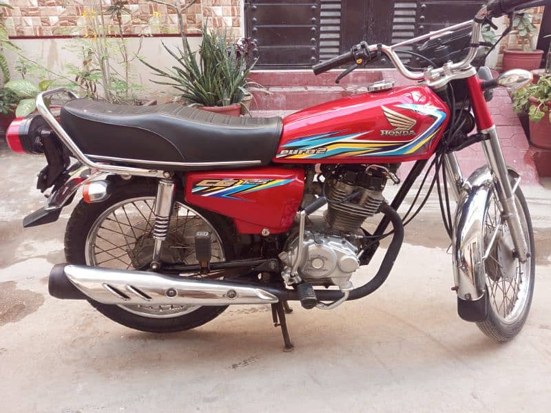 CG125 MODEL 2018 KARACHI NUMBER 3