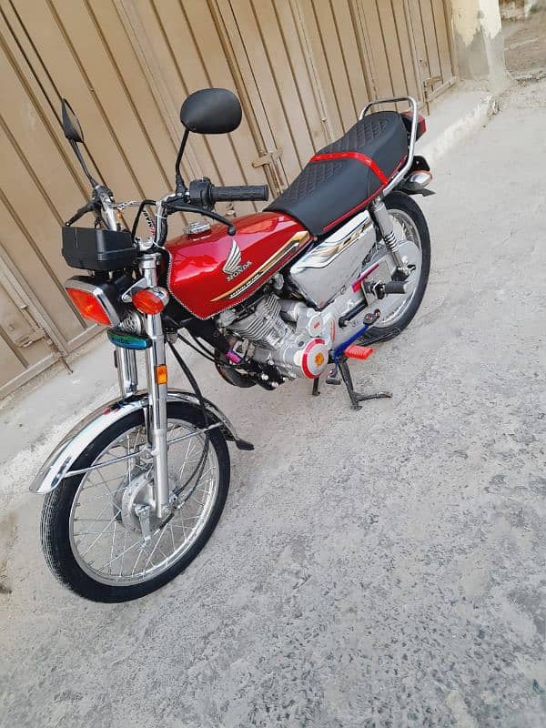 Honda CG 125 2021 model urgent for sale WhatsApp No 0326/7720/525 2