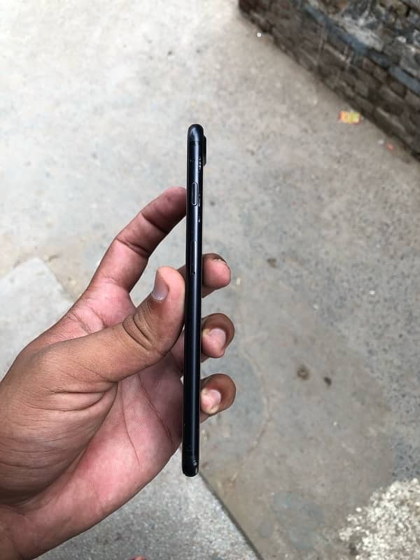 iphone 7plus 128gb non pta jv 2