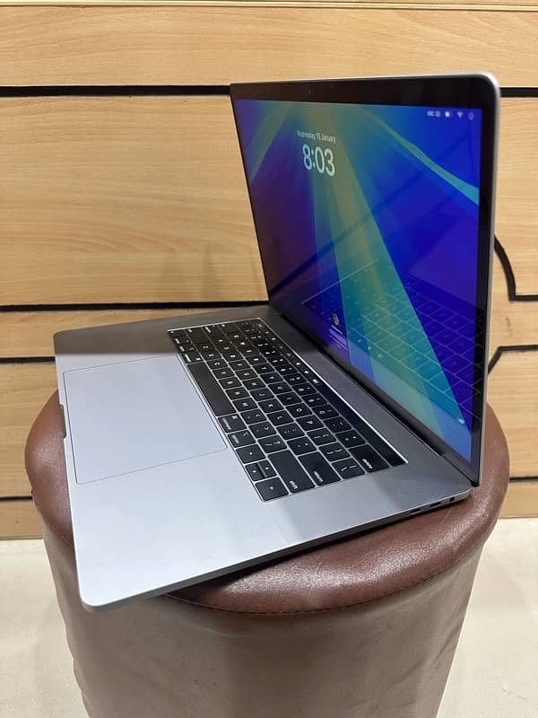 Macbook Pro 2019 8