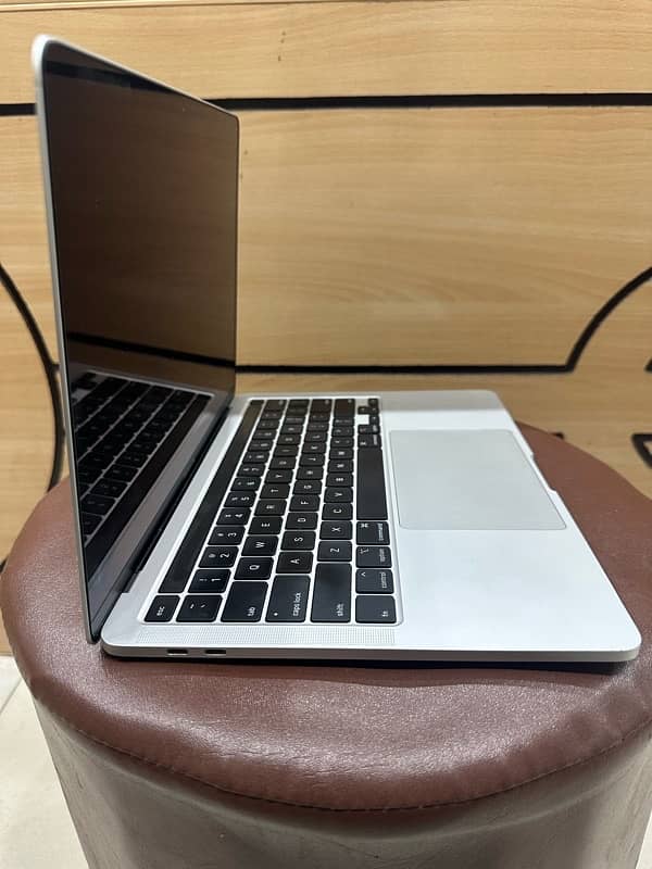 Macbook Pro 2019 11