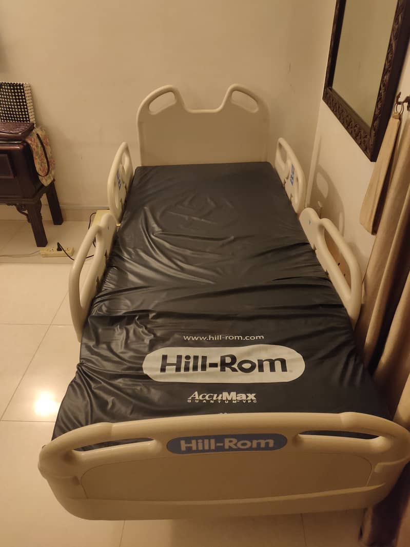 Patient Bed Hospital Bed - Hill-Rom 3