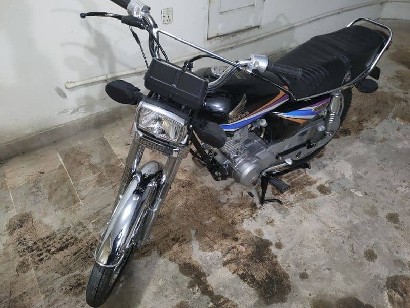 Honda Cg 125 2010 Antique piece Full genuine 4