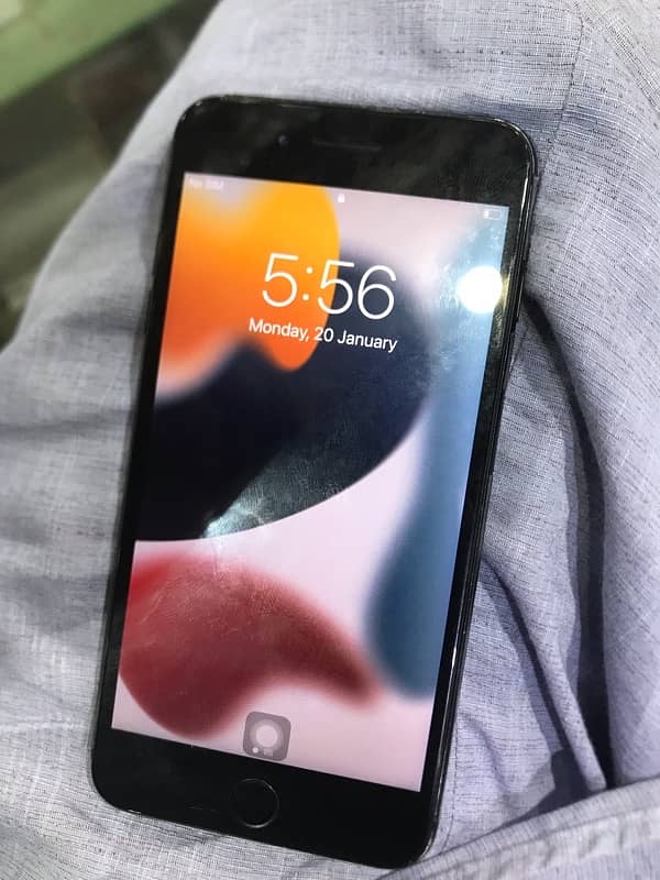 I phone 7 plus 256gb pta approved 5