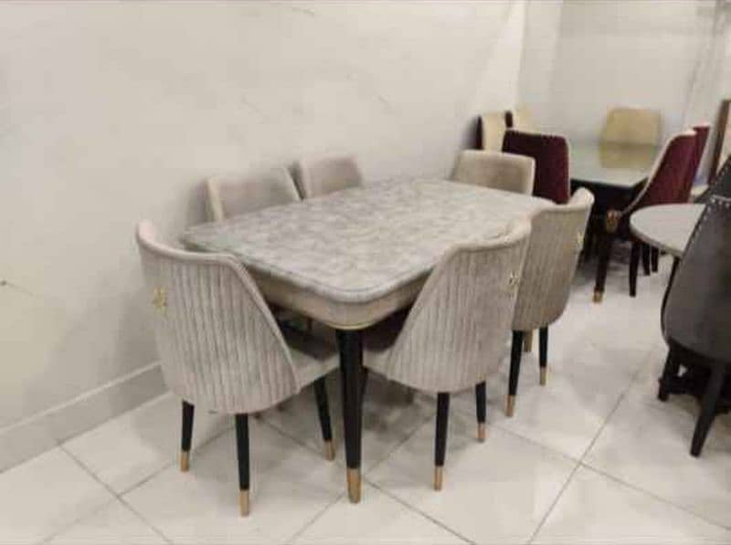 brand New elegant design dining table with classic finishing 2