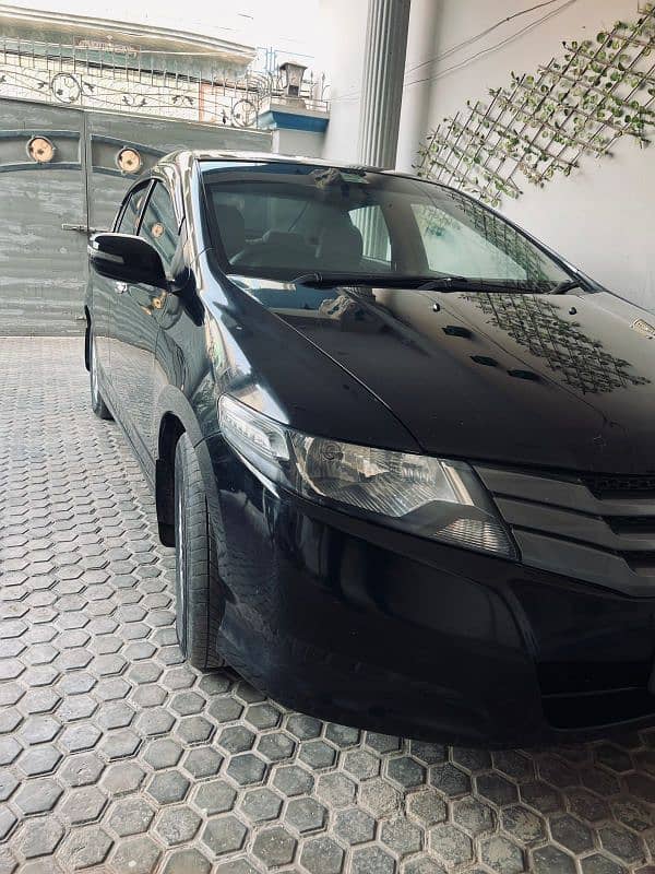 Honda City Aspire manual 1.5 2013 modal Lahore register 0