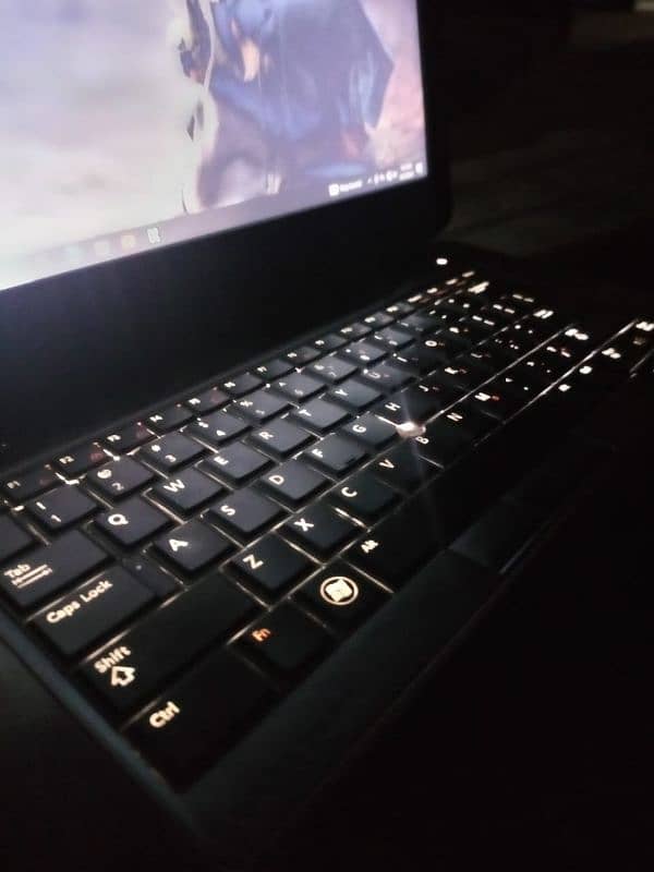 Laptop Core i5th 2nd gen. . 7