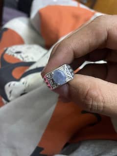 CEYLON BLUE SAPPHIRE RING 3.3 Carat