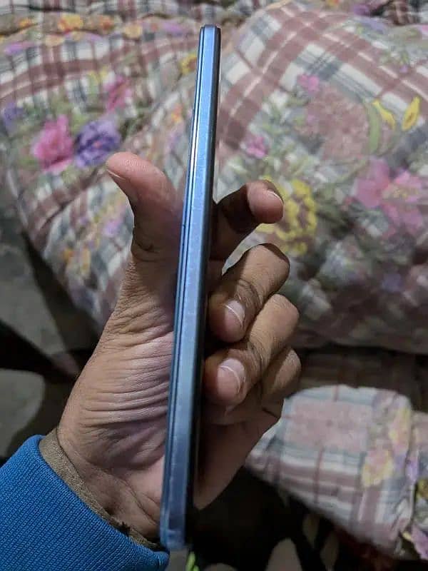 Vivov23e 5