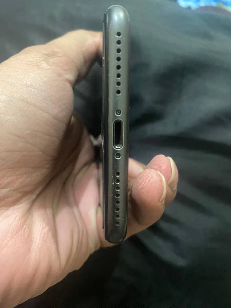 iPhone 8 Plus non pta 1