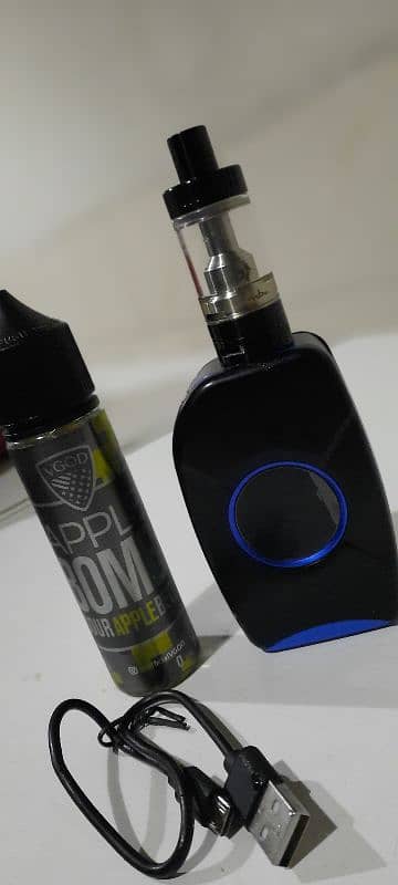 high quality Vape + flavor bottle 2