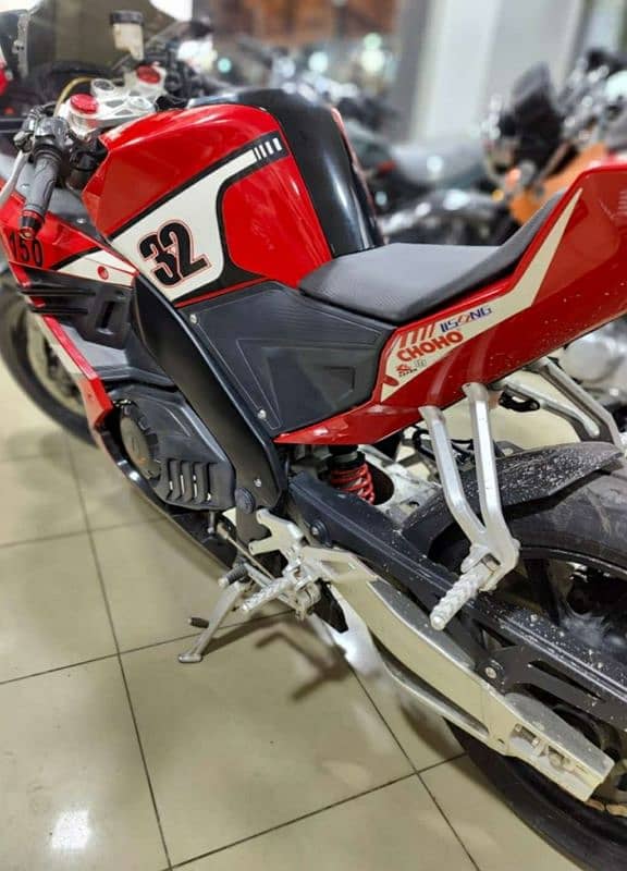 ycr 400cc . efi 7