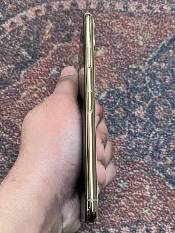 IPhone 11pro Max Nonpta (lush con. )(sim time ava)WhatsApp(03274117805) 5