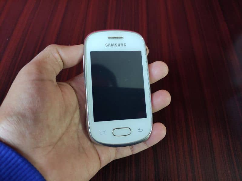 2 Samsung Galaxy Star S5280 Non PTA Smartphone in Working Condition 2