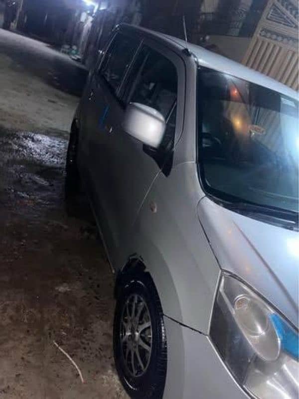 Suzuki Wagon R 2016 1