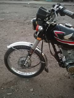 Honda Cg125 15 model 03707347973