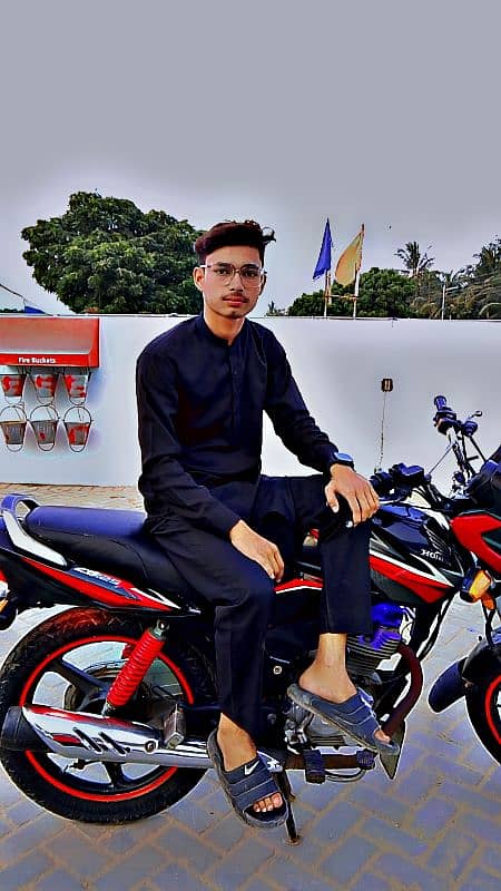 Honda CB 125 F 2019 Karachi number 0