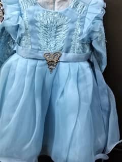 3 year baby fairy frock 1 time used just 2 hours k liye look like new