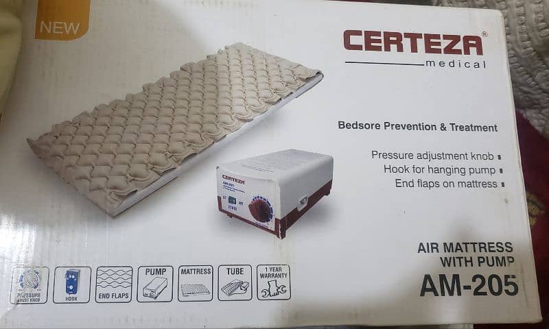 Air Mattress with Pump AM-205 0