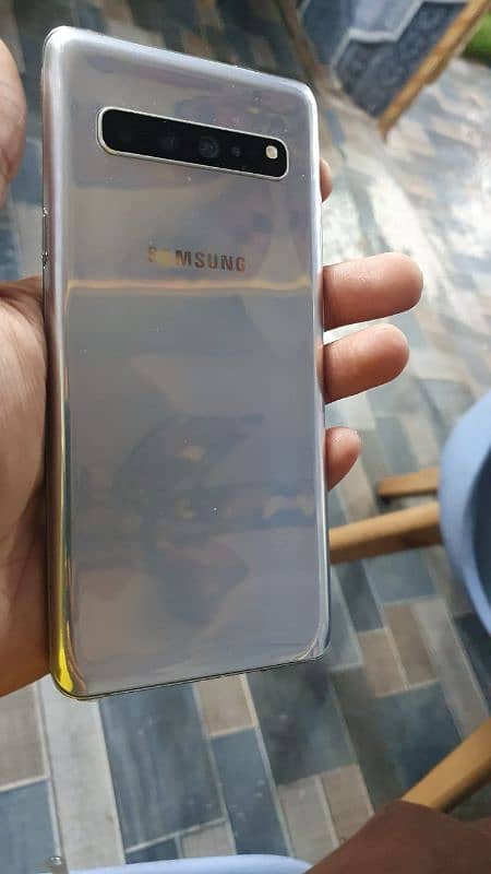 Samsung galaxy S10 5G 8Gb 256Gb 4