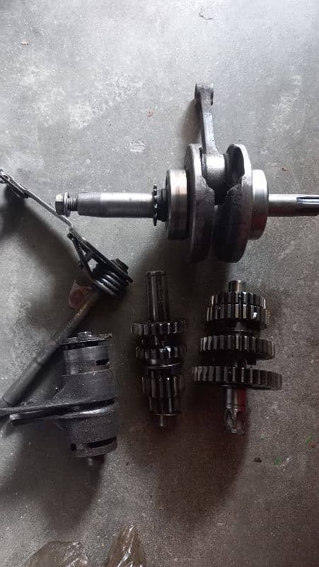 honda 70 orignal crank gearbox 0