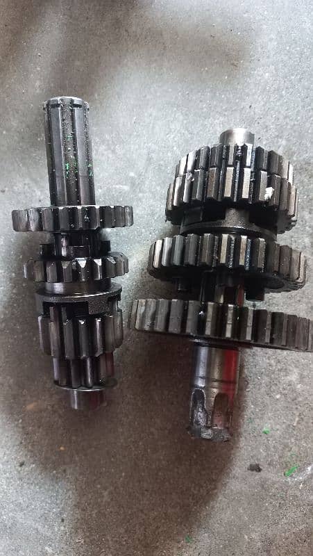 honda 70 orignal crank gearbox 1