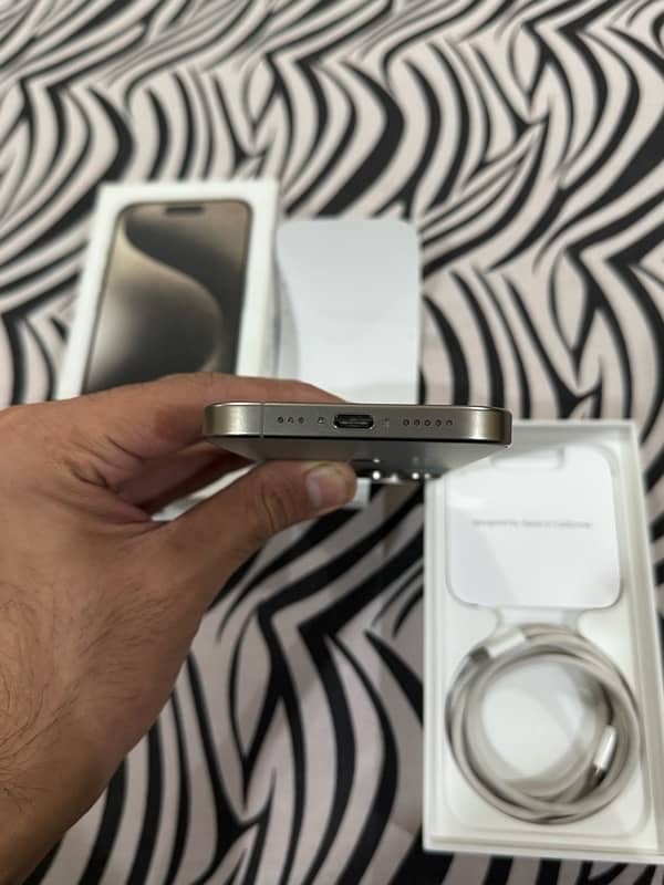 IPhone 15 Pro 128GB Non PTA Unlocked 4