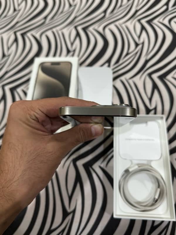 IPhone 15 Pro 128GB Non PTA Unlocked 5