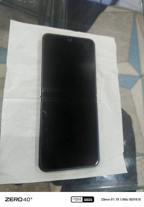 Samsung Z Flip 6 Official PTA Approved with Box 8