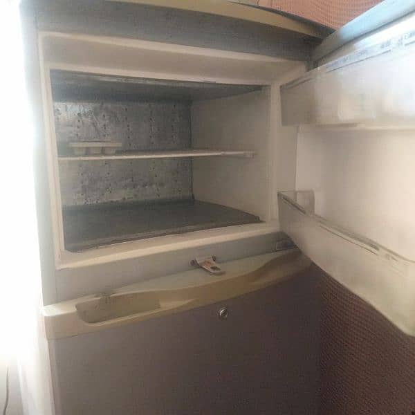 Available for sale fridge 1