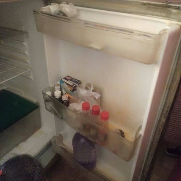 Available for sale fridge 2