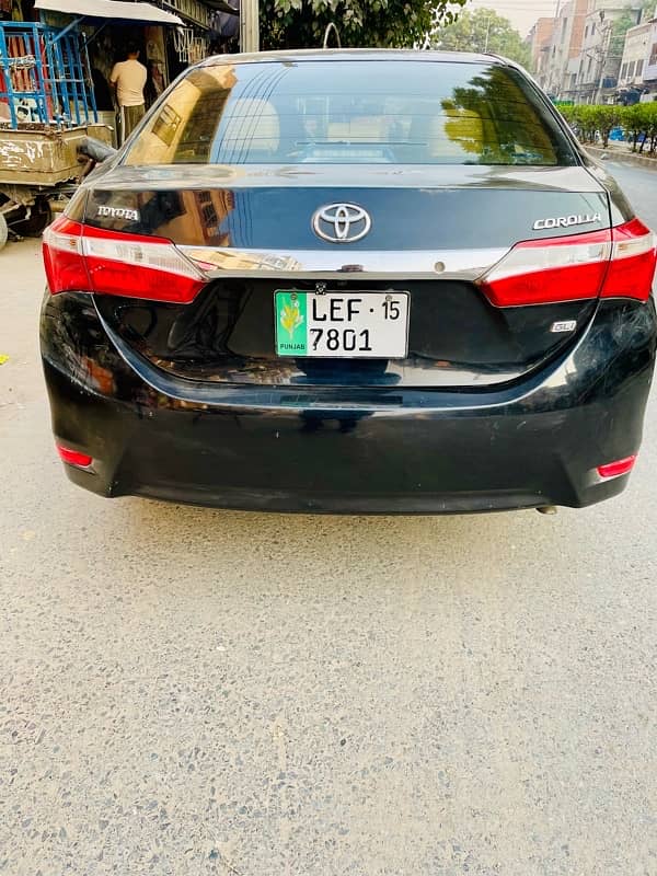 Toyota Corolla GLI 2015 4