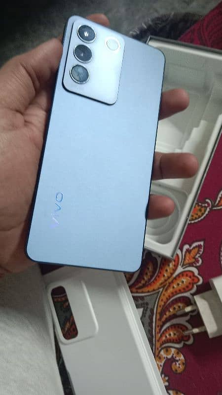 Vivo V27e 8/256 3