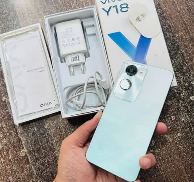 vivo y18 very good condition with warranty good looking 0