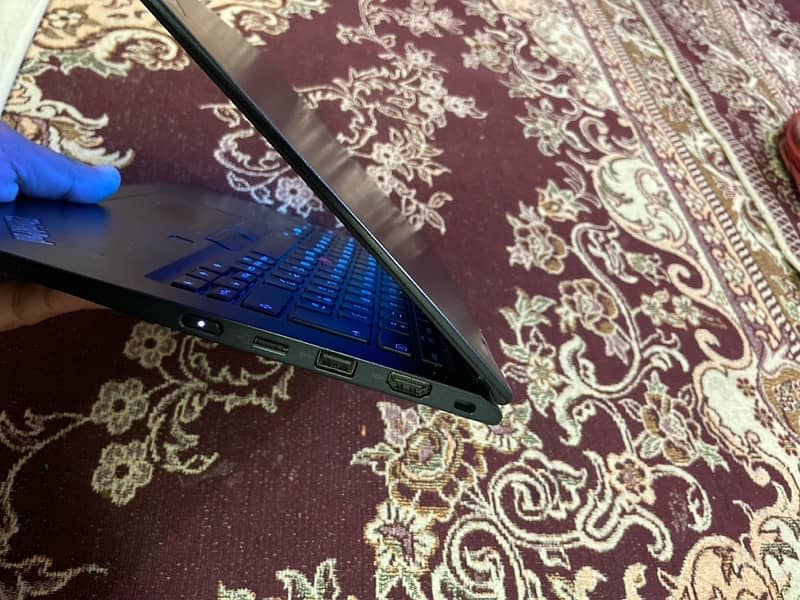 Lenovo X390 Yoga - i5 8Gen Touch Screen x360 4