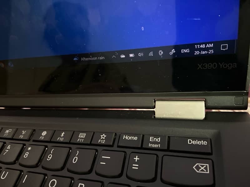 Lenovo X390 Yoga - i5 8Gen Touch Screen x360 9