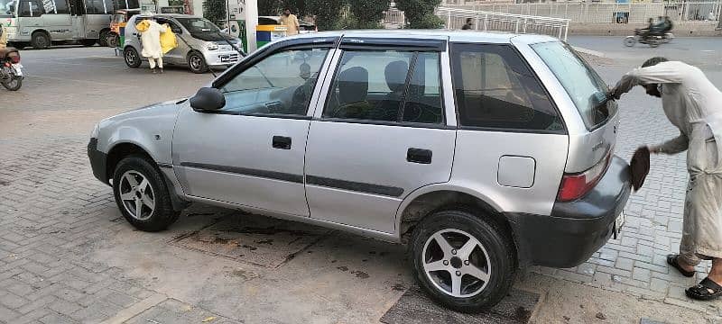 Suzuki Cultus 2004 0