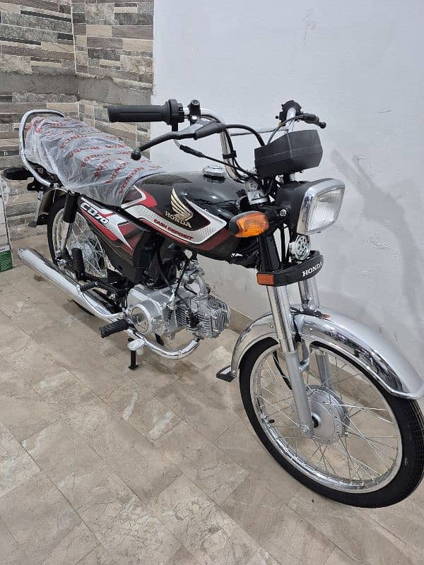 Honda CD -70 2025 Zero meter Available 14