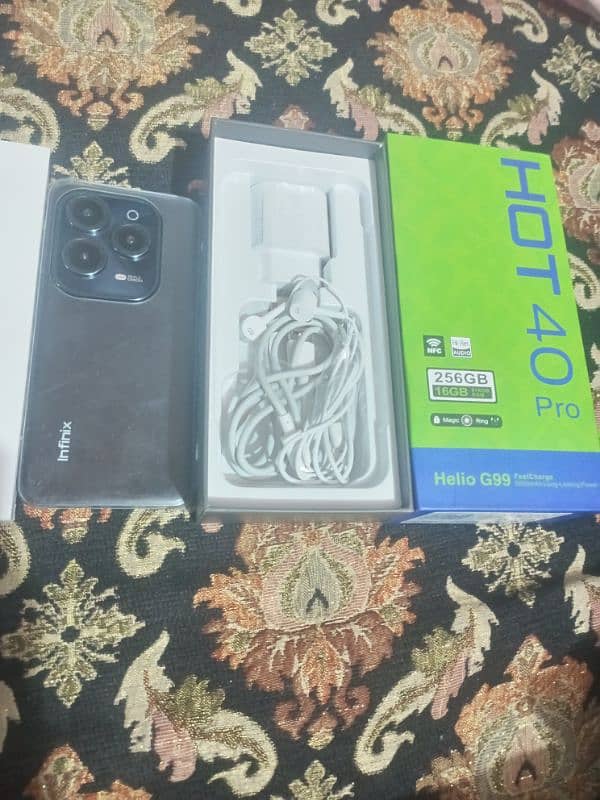 infinix HoT 40 pro 16GB/256GB All accessories complete with box 1