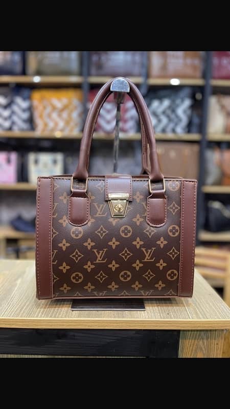 CHRISTIAN DIOR  ++ LV ++ GUCCI HAND BAGS 11