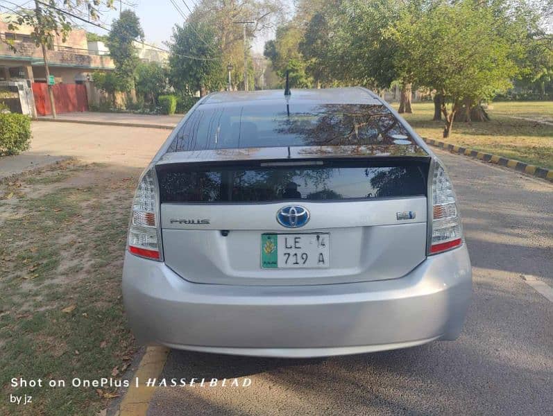 Toyota Prius 2014 8